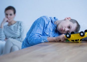 Otizm Nedir? Nedenleri Nelerdir?